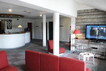 Aireco Hotel Cazères-sur-lʼAdour Exterior foto